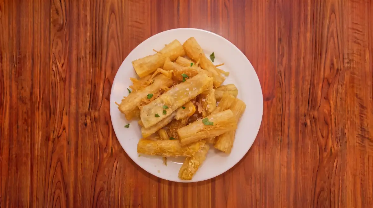 1 Porción De Yuca Frita